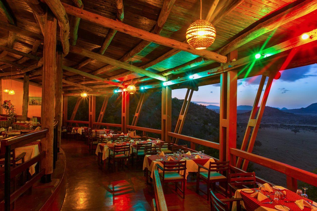 Voi Safari Lodge Extérieur photo